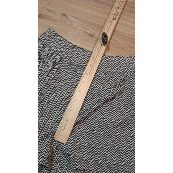 American Eagle Shorts Womens Small Zebra Print Satin Pull On Flowy Shorties S - Picture 12 of 15